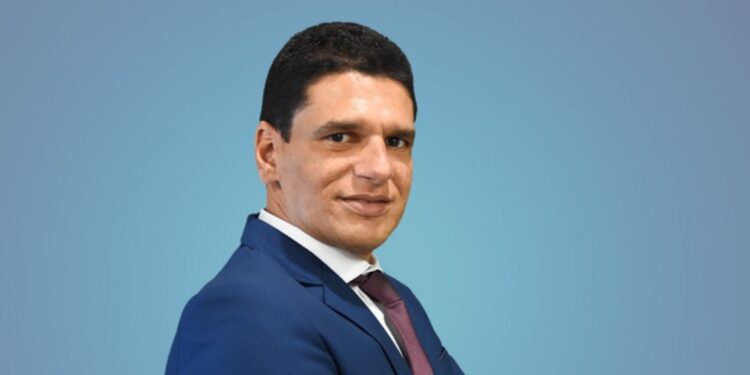 Prefeito de Muritiba é baleado no pescoço durante atentado em sítio