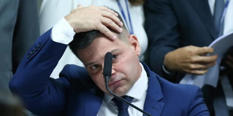 Ex-diretor da PRF, Silvinei Vasques é preso em investigação por interferência nas eleições