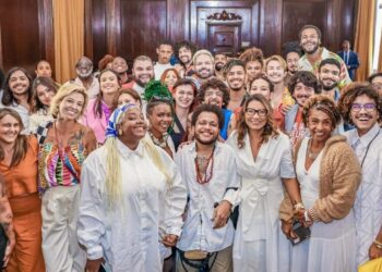 Janja participa de encontro de influenciadores no Rio de Janeiro