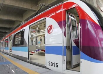 Metrô volta a operar normalmente após ficar sem funcionar por causa do apagão
