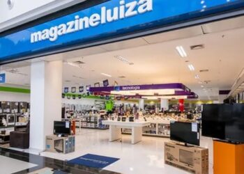 Com prejuízo histórico, Magazine Luiza fecha dois centros de distribuição no Brasil