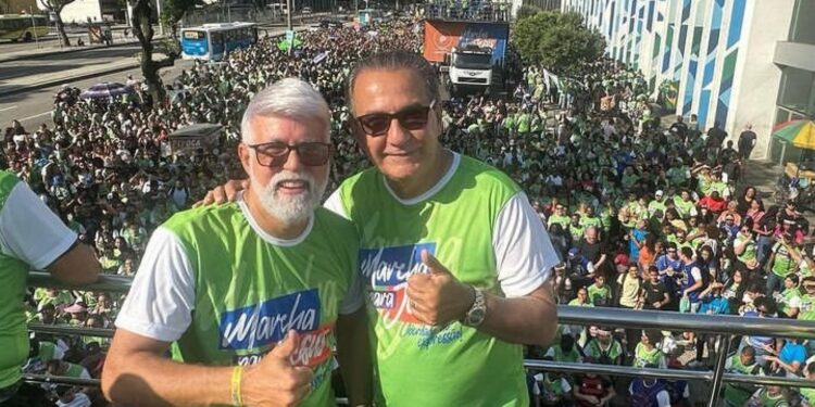 Silas Malafaia participa da Marcha para Jesus e discursa: “Esta nação pertence a Jesus, não pertence a Alexandre de Moraes”