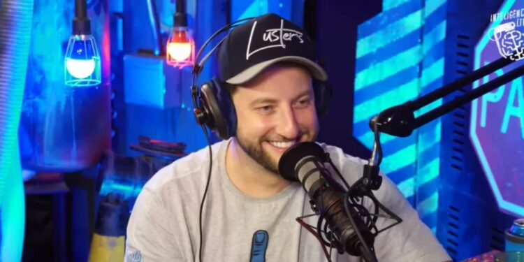 SBT demite comentarista Eros Prado após piada com morte de pai do jogador do Corinthians