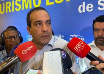 Sem oponentes definidos, Bruno Reis evita falar sobre reeleição