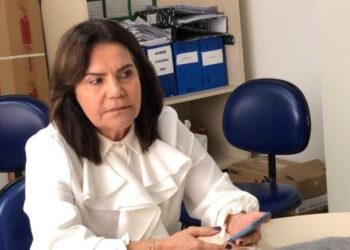 Presidente da Câmara de Feira recorre à Delegacia da Mulher contra três vereadores