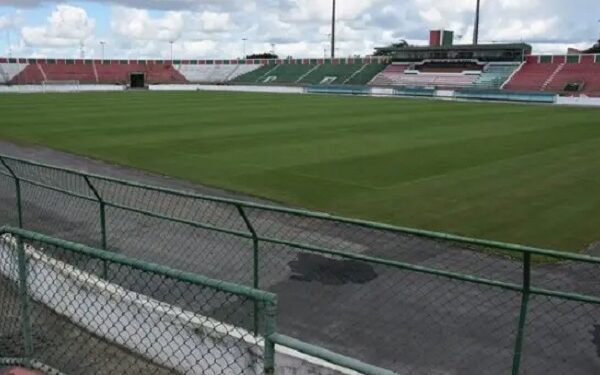 Prefeitura de Feira de Santana abre edital para privatizar estádio Joia da Princesa