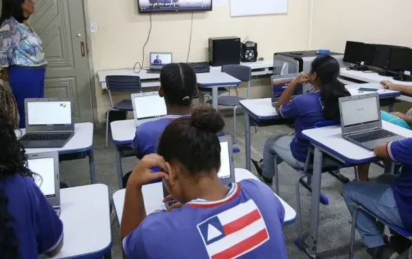 Mesmo com paralisação dos professores, Secretaria de Educação garante manutenção das aulas