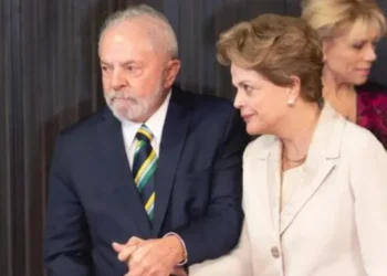 Lula se aproxima do 38º ministério e do recorde de Dilma, aponta colunista
