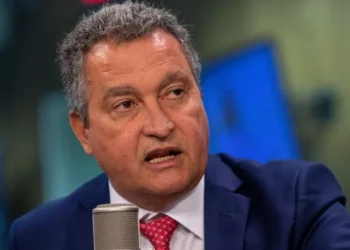 Ministros celebram redução da taxa básica de juros nesta quarta-feira