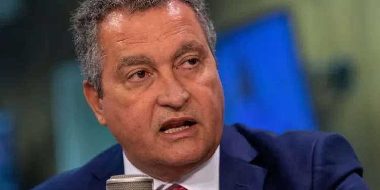 Ministros celebram redução da taxa básica de juros nesta quarta-feira