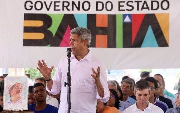 Jerônimo sanciona reajuste de 4% para servidores do TJ-BA e do MP-BA