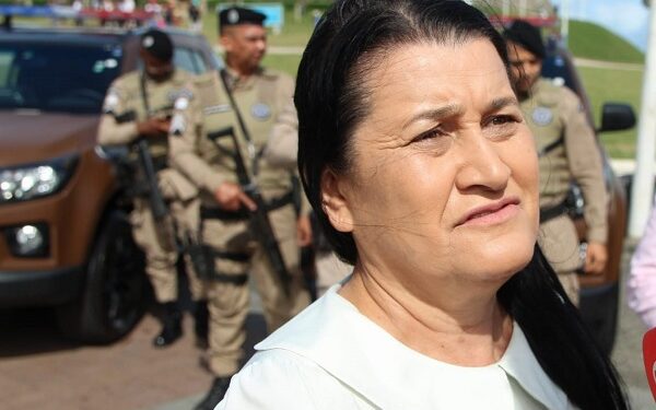 Secretária confirma rescisão de contrato para início das obras do VLT do Subúrbio