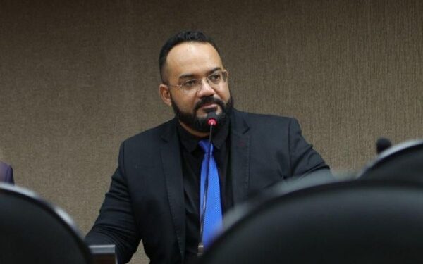 Deputado diz que governador está ‘fugindo da responsabilidade’ sobre ponte Salvador-Itaparica