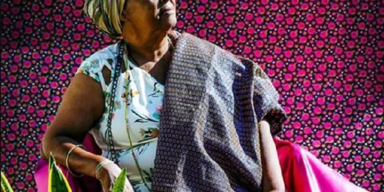 Lider quilombola, Mãe Bernadete é morta a tiros em terreiro na Bahia