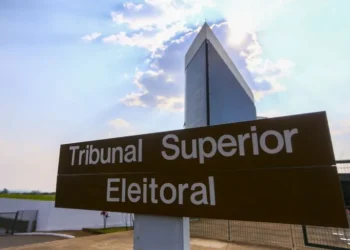 Operação da PF desarticula esquema de fraude no INSS