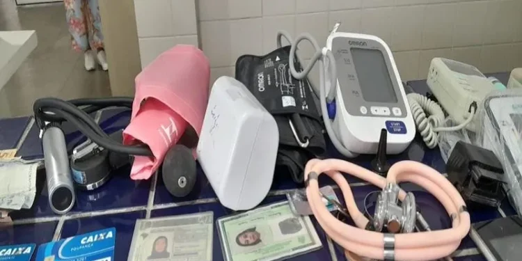 Mulher é presa atuando como falsa médica na zona rural de Brumado