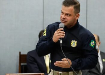 Ex-diretor da PRF passa mal durante depoimento à PF