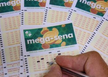 Ninguém acerta seis dezenas da Mega-Sena e prêmio vai a R$ 75 milhões