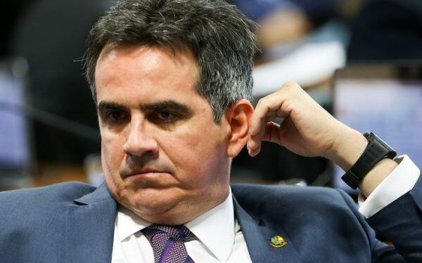 PP faz ofensiva sobre PL de Bolsonaro em meio a negociação com Lula, diz Folha