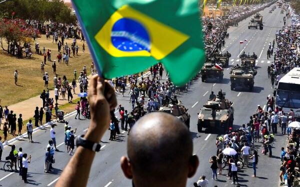 Contra Forças Armadas e Lula, bolsonaristas pregam boicote ao 7 de Setembro