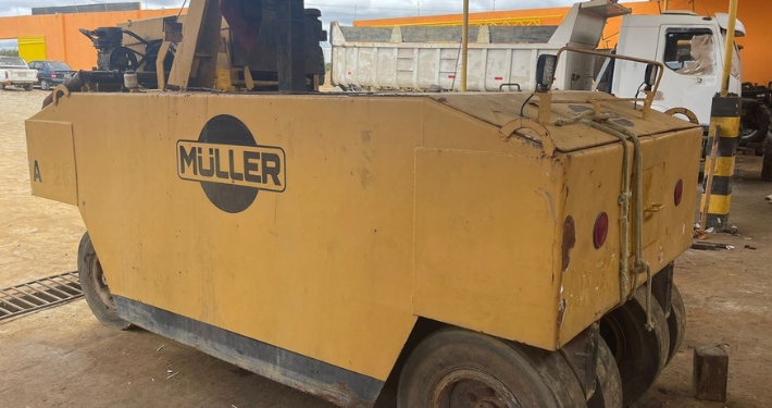 Empresário é preso com máquina de asfalto roubada na Bahia; equipamento vale quase 300 mil reais