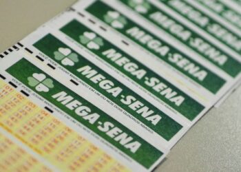 Ninguém acerta seis dezenas e Mega-Sena pode pagar R$ 37 milhões