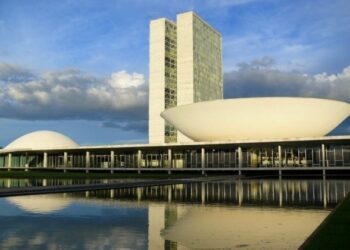 Servidores federais e governo não têm acordo para reajuste de 2024