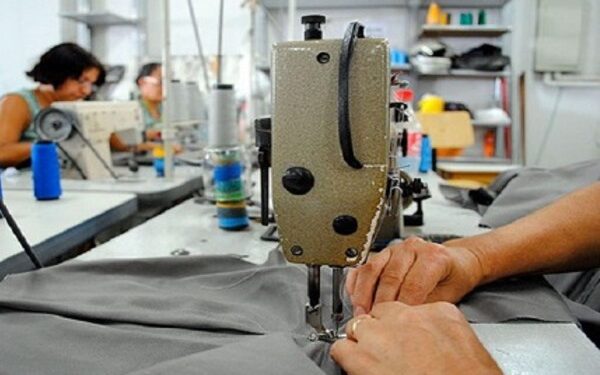 Setor de serviços na Bahia cai em junho, mas cresce 7,8% no 1º semestre