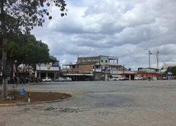 Jovens são atacados e mortos por suspeitos encapuzados no interior da Bahia