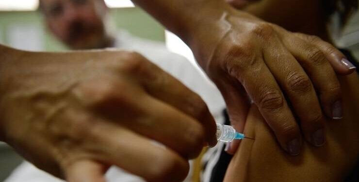 Vítimas de violência sexual passam a ter prioridade na vacinação contra HPV