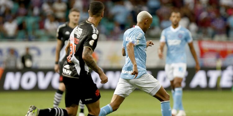 Bahia perde ritmo, toma empate do Vasco em duelo direto e segue na porta do Z-4