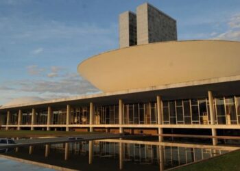 Acordo para PEC da Anistia consolida perdão a partidos e restrição de verba a negros