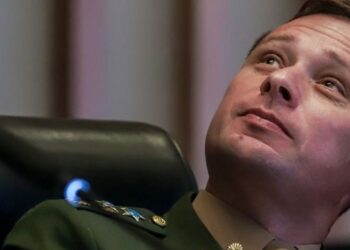 Mauro Cid vai incluir em sua delação nomes de militares do governo Bolsonaro