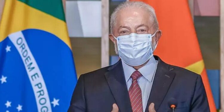 A pedido médico, Lula usará máscara em eventos antes de realizar cirurgia no quadril