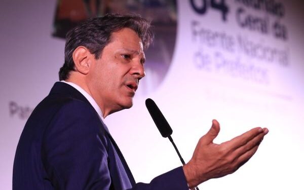 Haddad adverte França sobre tentativa de atrasar acordo Mercosul–UE