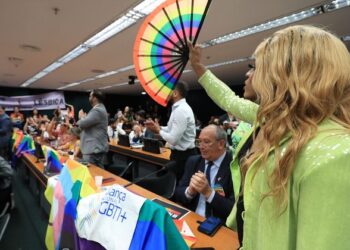 MPF pede arquivamento de projeto que proíbe casamento homoafetivo