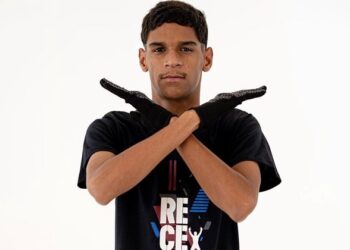 Luva de Pedreiro viraliza após revelar nome completo do filho; confira