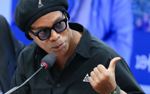 Ronaldinho Gaúcho nega ser dono de empresa de criptomoedas