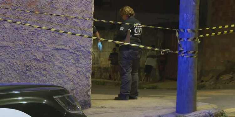 Homem defende companheira de assédio e mata outro em bar