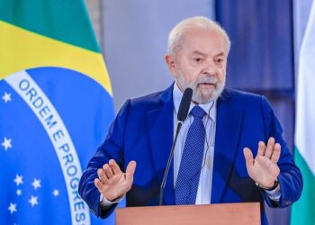 Lula evita reaproximação com Dias Toffoli, diz colunista