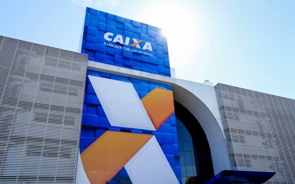 Centrão tem novo cotado para assumir presidência da Caixa, afirma colunista
