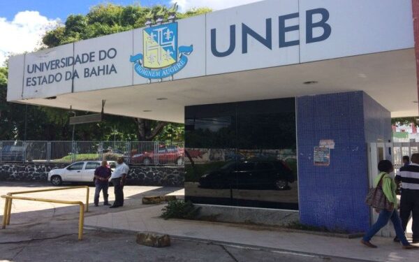 Uneb lança edital para inscrição no vestibular com mais de 7 mil vagas