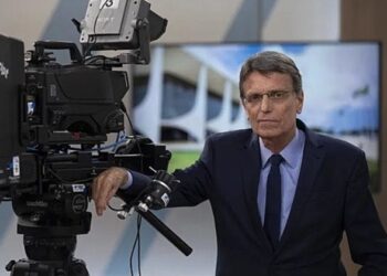 Secom desconfia que presidente da EBC ‘cavou demissão’, diz coluna