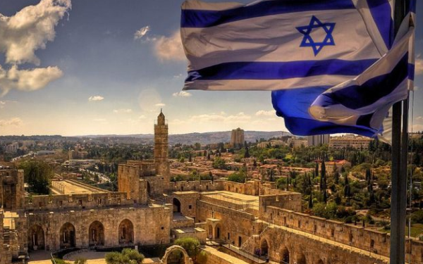 Cerca de mil brasileiros acionaram Embaixada em Tel Aviv para pedir retorno ao Brasil