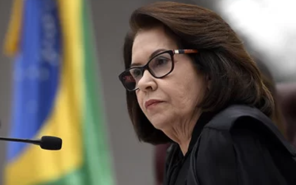 Primeira mulher a presidir o STJ, ministra Laurita Vaz se aposenta após 22 anos de exercício