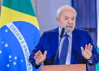 Quaest: Aprovação de Lula cai, mas maioria aprova posição do governo sobre resgate em Gaza