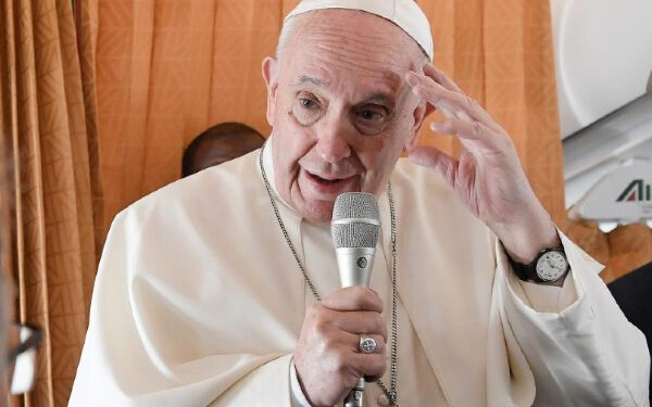 Papa clama por fim de conflitos em Israel: ‘Parem os ataques’