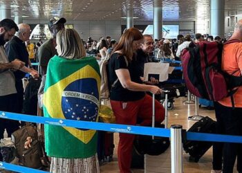 Chega a Brasília primeiro avião trazendo brasileiros de Israel