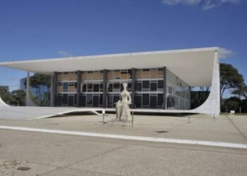 Planalto não intervém em crise entre STF e Congresso