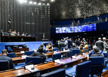 Sessão do Congresso para análise de vetos é cancelada